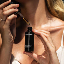 Load image into Gallery viewer, Fleurs D'Afrique Intensive Recovery Face Oil
